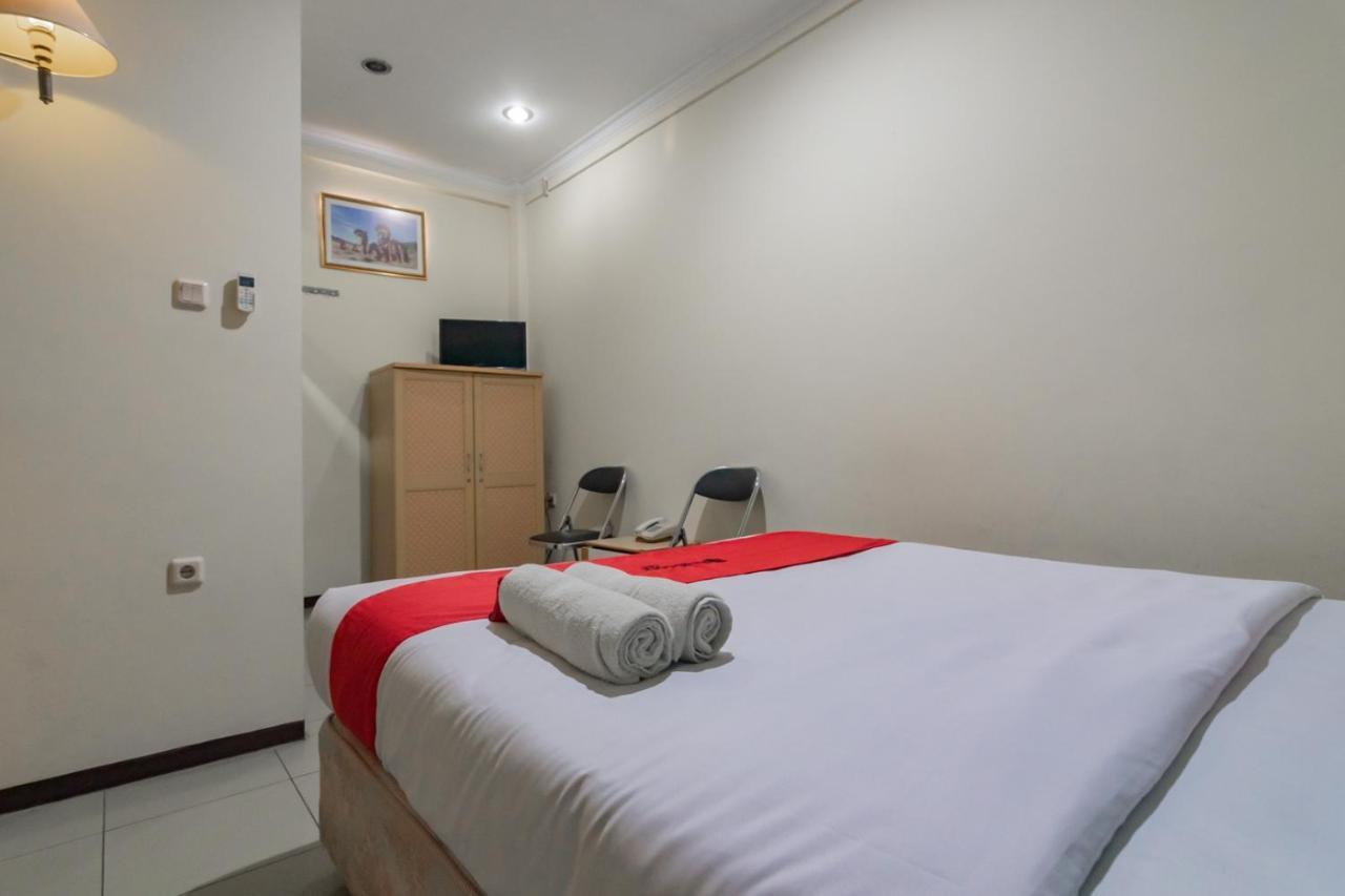 Reddoorz @ Achino Hotel Bandung Exterior foto